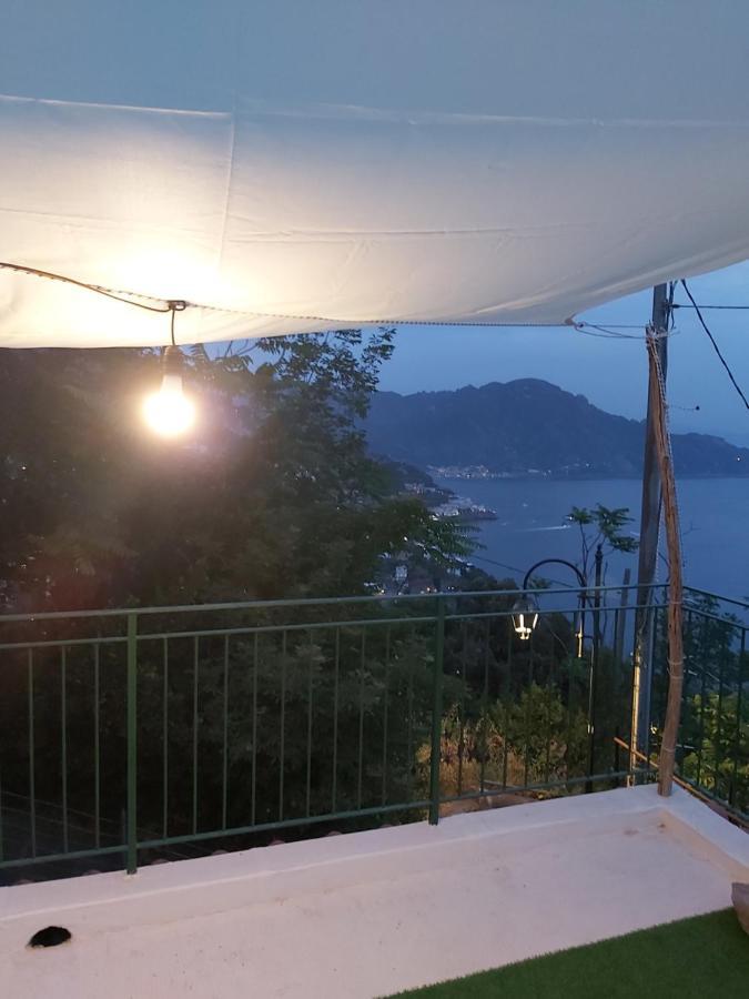 La Casina Del Pennolo, Casa Stani 60 Mq. Villa Conca dei Marini Kültér fotó